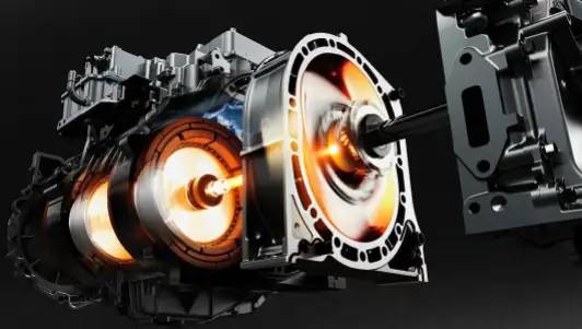 马自达全新RX-8曝光，三转子发动机 轮毂电机 四驱，动力超400匹