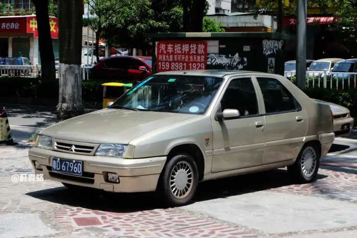 24年前的特供车 丨 两厢加个尾，神龙富康988/Citroën ZX N23